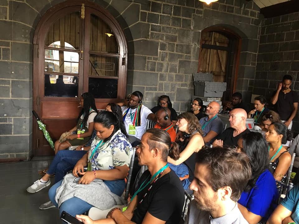 Momix-confrence-img1