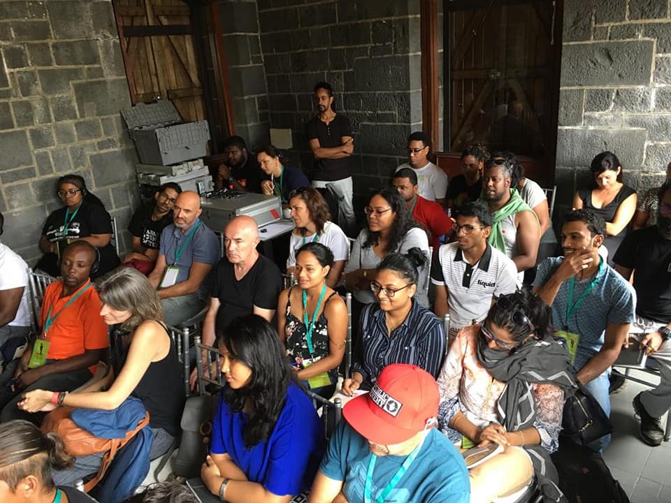 Momix-confrence-img3