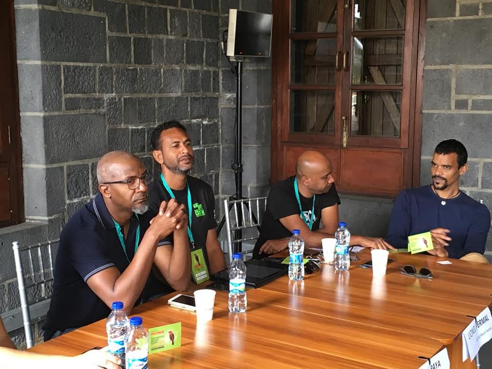 Momix-confrence-img2